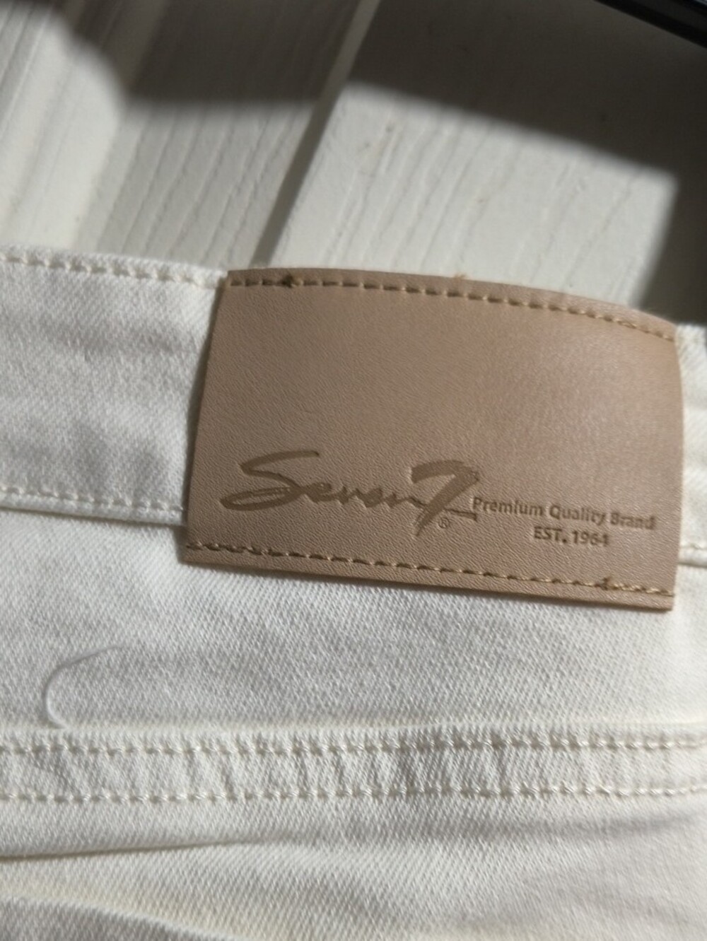 Seven7 Women's Cream Denim Cutoff Shorts - Picture 3 of 4
